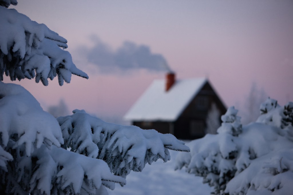 Canadian winters have a reputation for being dry and bitter cold. And we all know that this can have a direct impact on our health and comfort.